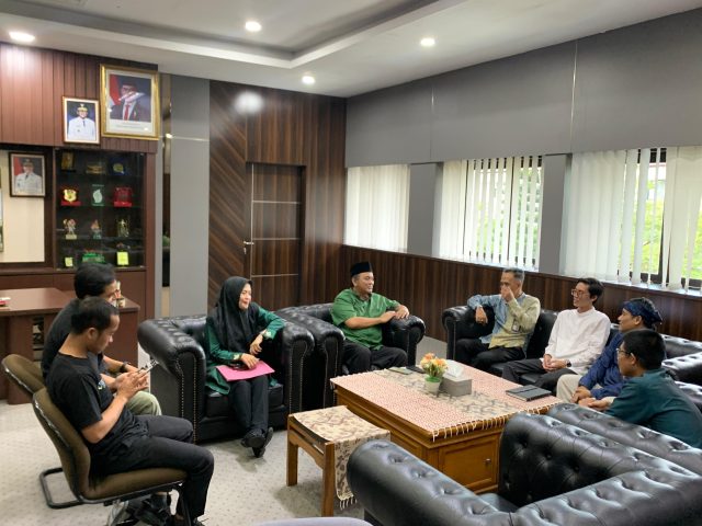 Pastikan Bansos Tepat Sasaran, Wawali Diky Candra Koordinasi dengan BPS dan Kemensos