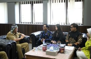 Diky Candra Bekali Mojang Jajaka Kota Tasik Jelang Ajang Tingkat Jabar