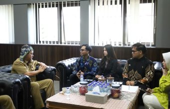 Diky Candra Bekali Mojang Jajaka Kota Tasik Jelang Ajang Tingkat Jabar