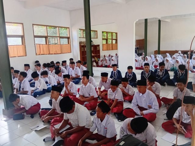 MATAMUDA MTs Al Mubarokah Cibaros Cineam Resmi Dimulai, Kenalkan Lingkungan Sekolah dan Kembangkan Potensi Siswa Baru