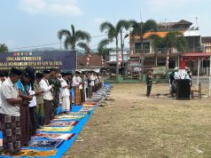Doa Bersama, Satgas TMMD Ke-129 dan Warga Parungponteng Gelar Shalat Istisqa